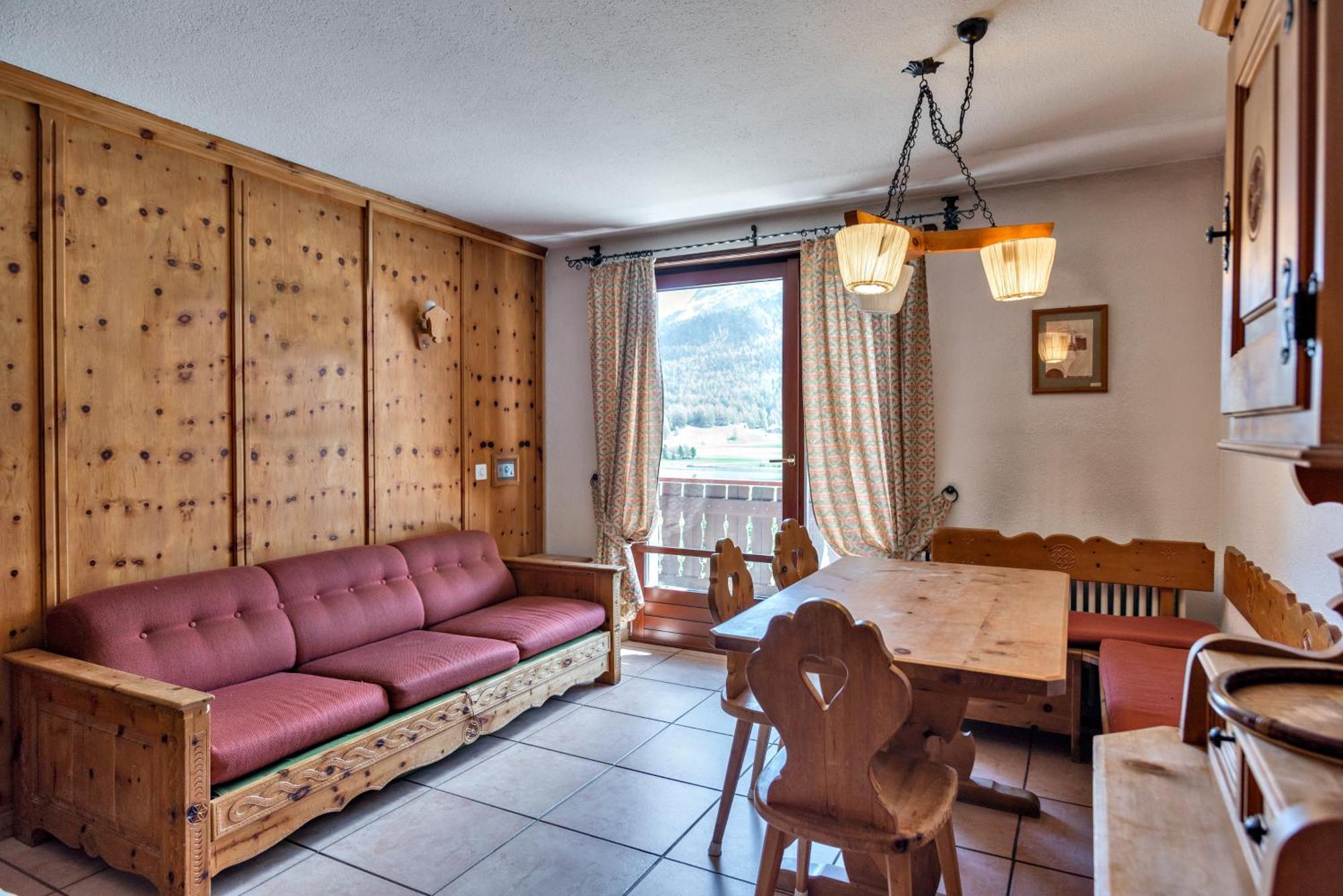 Silva Appartments And Rooms Silvaplana Quarto foto